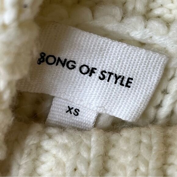 Song of Style Nantale Cable Knit Turtleneck Sweater XS - Picture 3 of 6